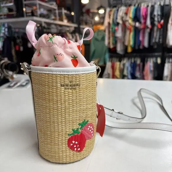 Kate Spade Picnic in the Park Crossbody - Picture 1 of 3